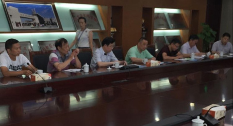 樊小燕副区长检查省中学生运动会筹备情况