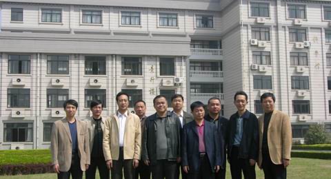 广东省中学校长高研班成员来校考察交流